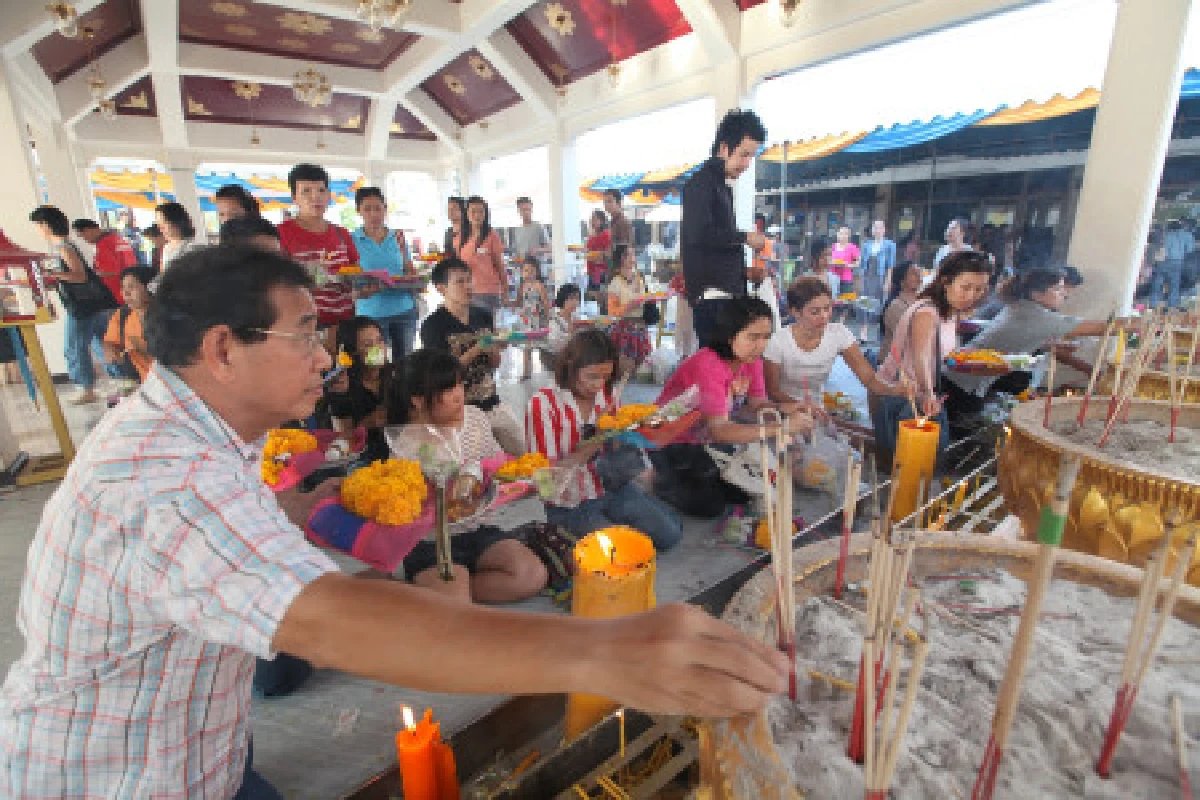 งานสถาปนากรุงรัตนโกสินทร์231ปีคึกคัก