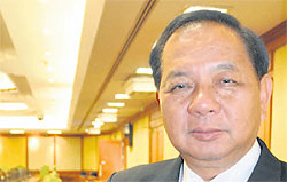พท.เล็งถอดถอนศาลรธน.