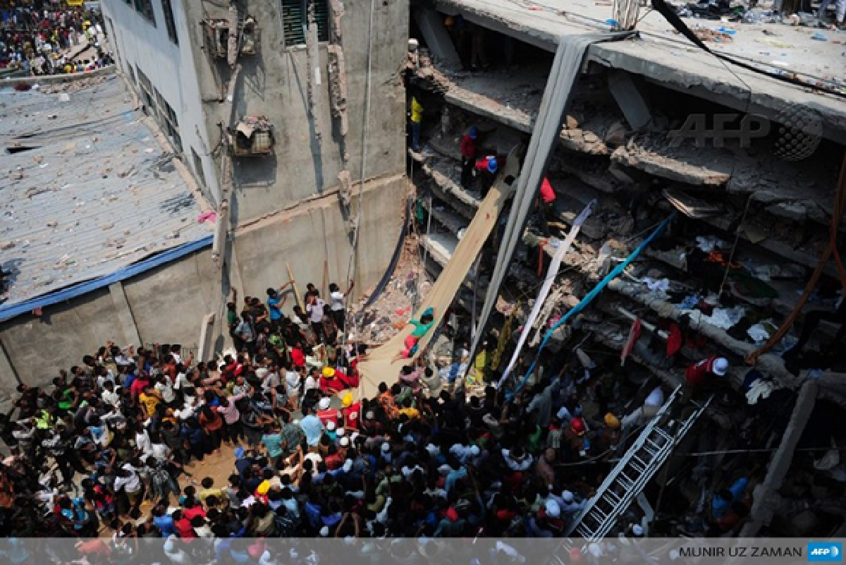 Dozens found alive as Bangladesh tragedy toll hits 272
