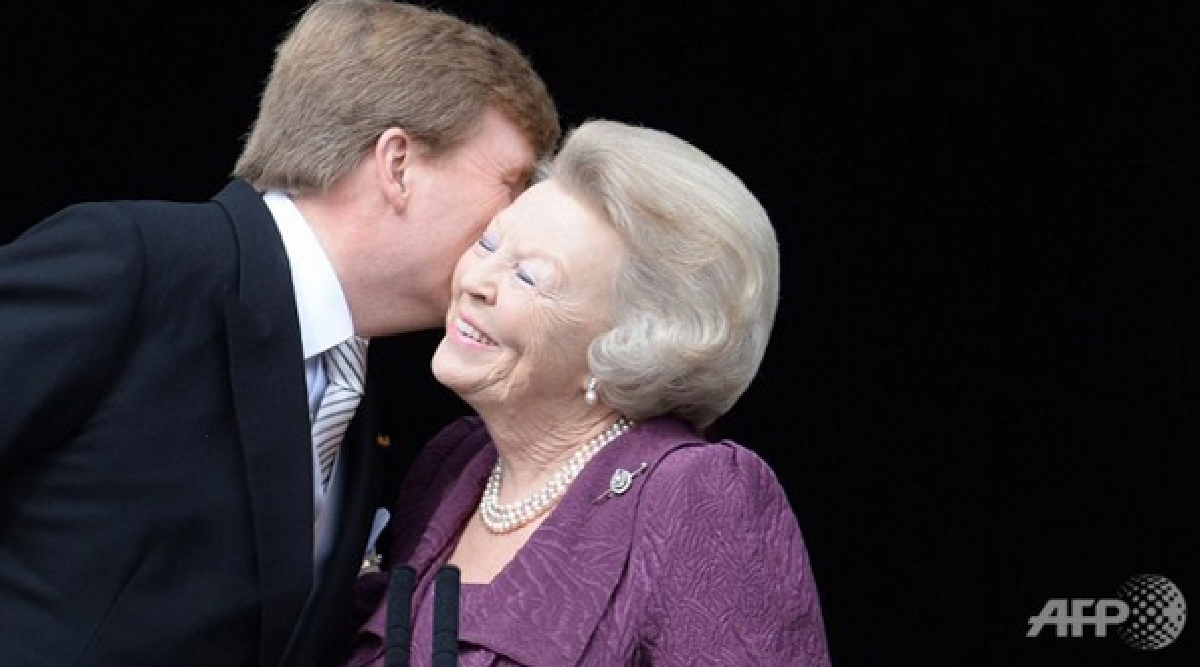 The Dutch have a King, story and photos