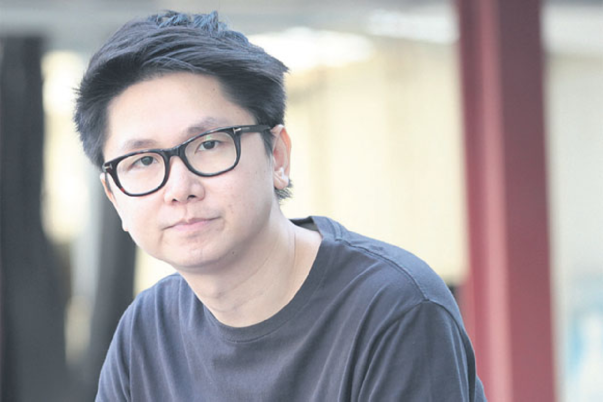 ชีวิตสุดฟินของผู้กำกับ 500 ล้าน ‘โต้ง-บรรจง ปิสัญธนะกูล’ ชีวิตสุดฟินของผู้กำกับ 500 ล้าน ‘โต้ง-บรรจง ปิสัญธนะกูล’