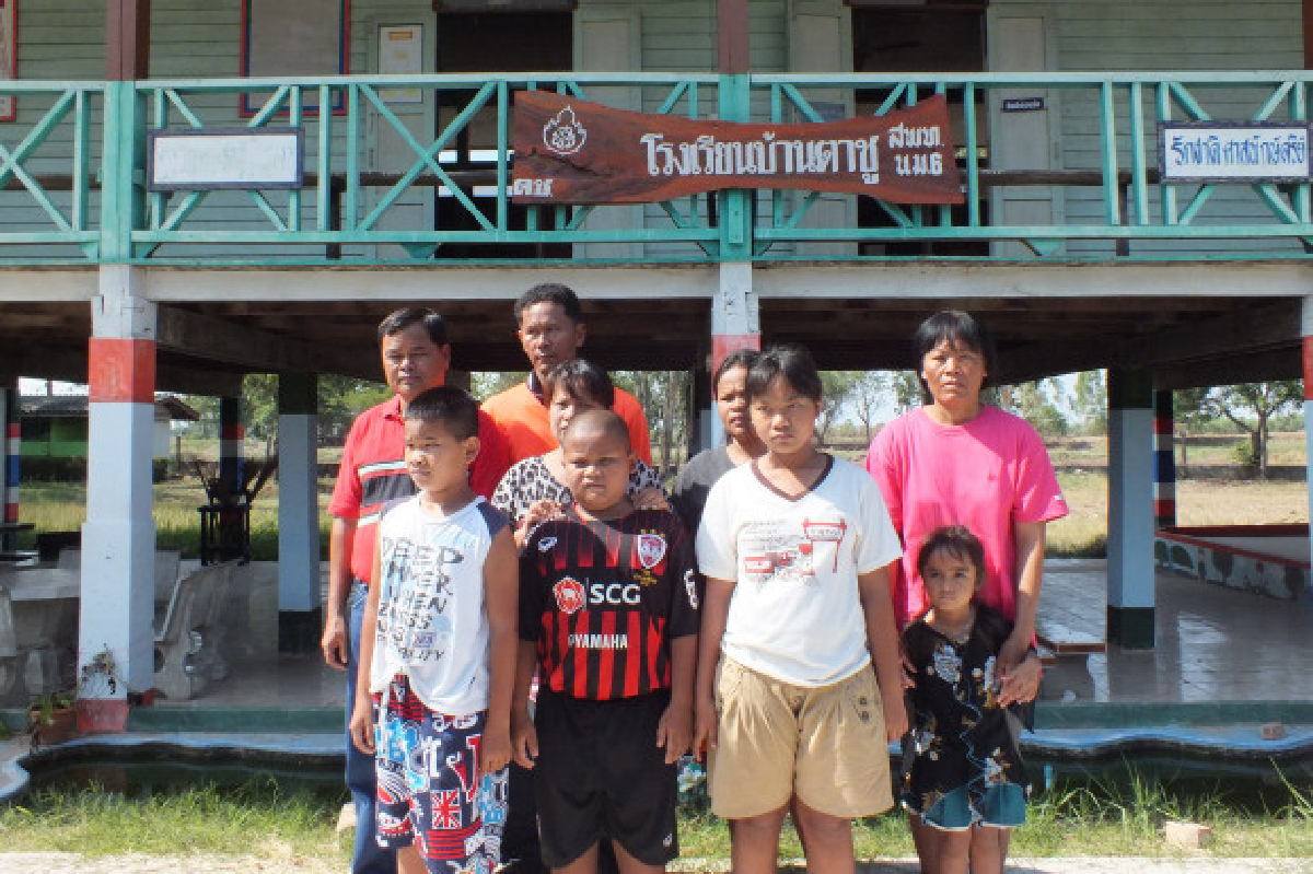 พบโรงเรียนโคราชมีนักเรียนแค่ 3 คน พบโรงเรียนโคราชมีนักเรียนแค่ 3 คน