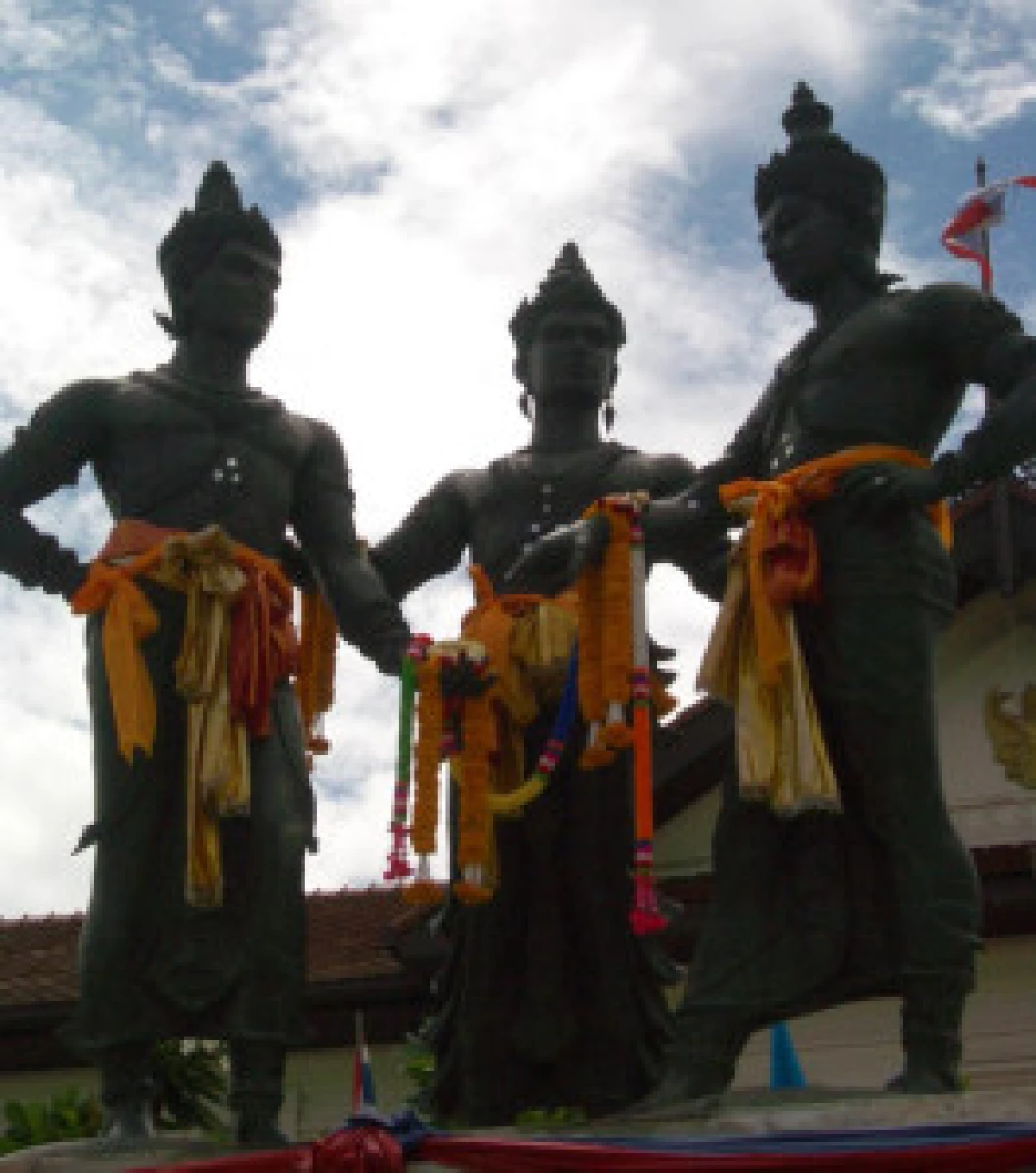 แต่งเป็น"พญามังราย"ต้องเคารพภูมิปัญญาล้านนา