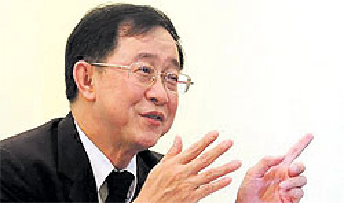 หั่นจีดีพีเศรษฐกิจทรุด