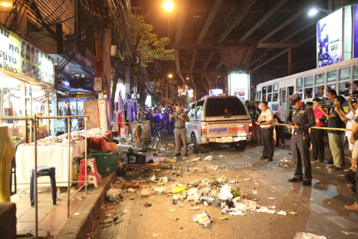 Bomb suspected in Ramkhamhaeng blast (updated)
