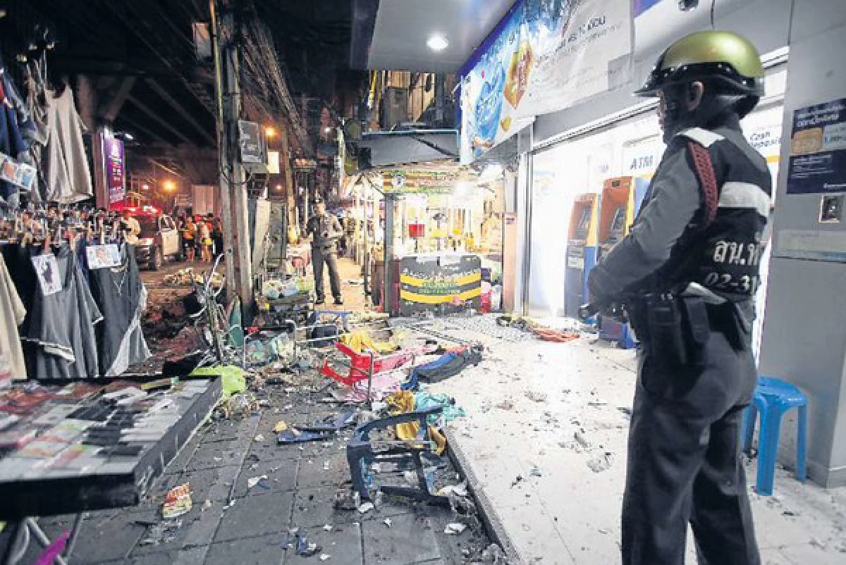 Bomb suspected in Ramkhamhaeng blast (updated)