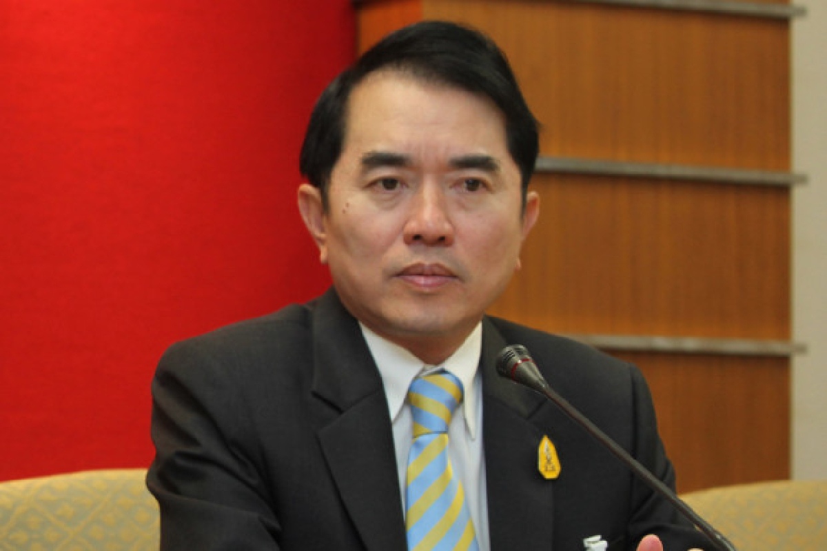 ยื่นป.ป.ช.สอบขรก.-ธุรกิจเอี่ยวโกงจำนำข้าว ยื่นป.ป.ช.สอบขรก.-ธุรกิจเอี่ยวโกงจำนำข้าว