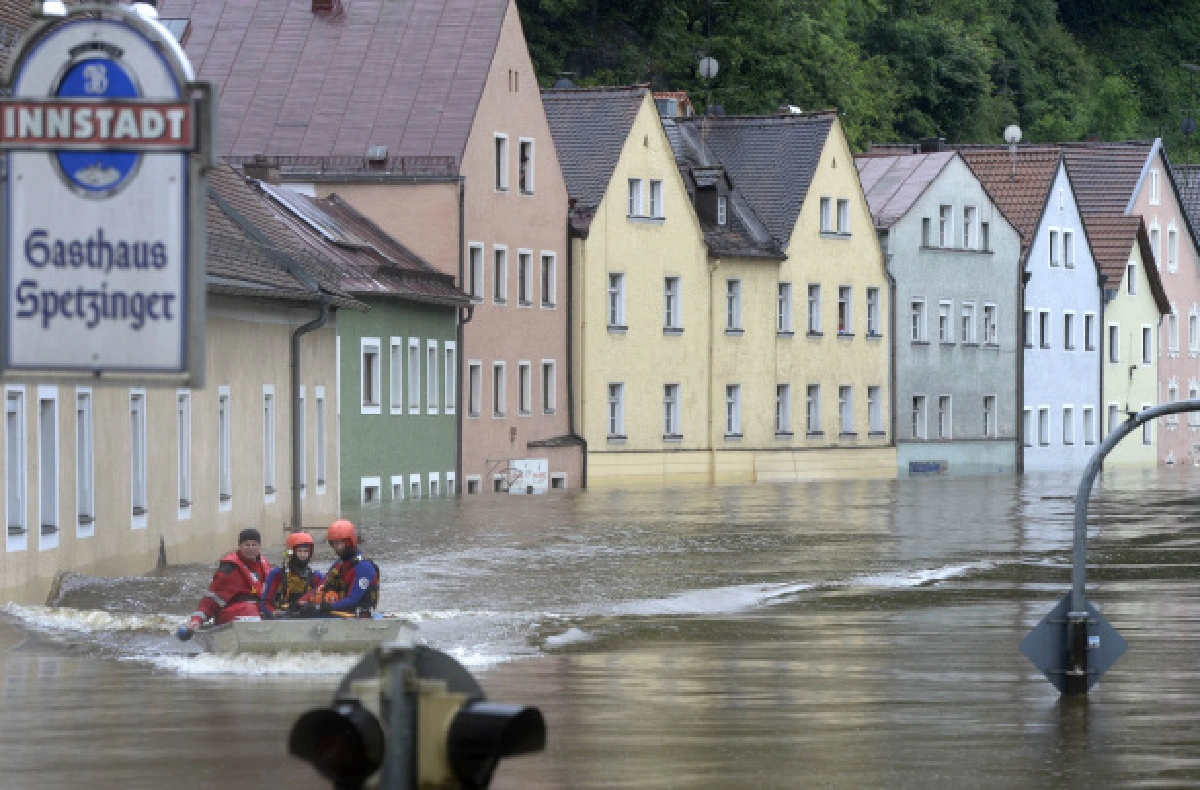 น้ำท่วมยุโรปยังวิกฤตยอดดับ11 ศพ