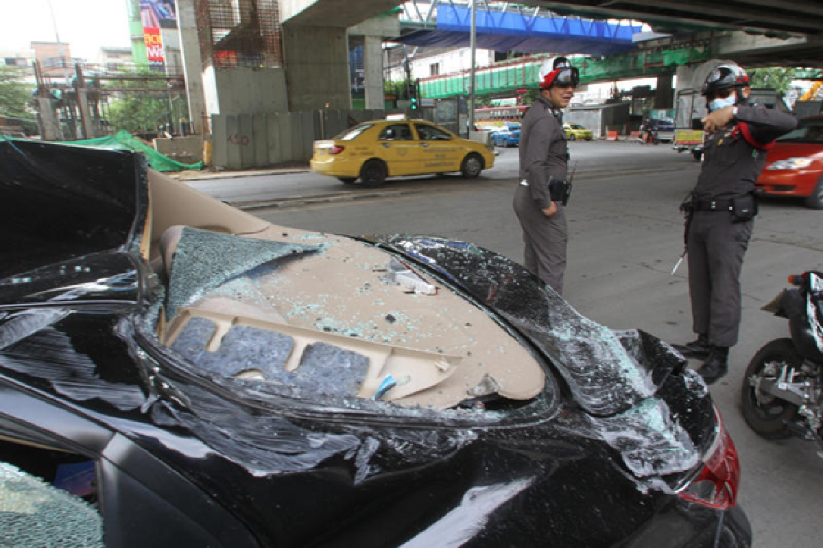 MRTA Purple line accident injures 5