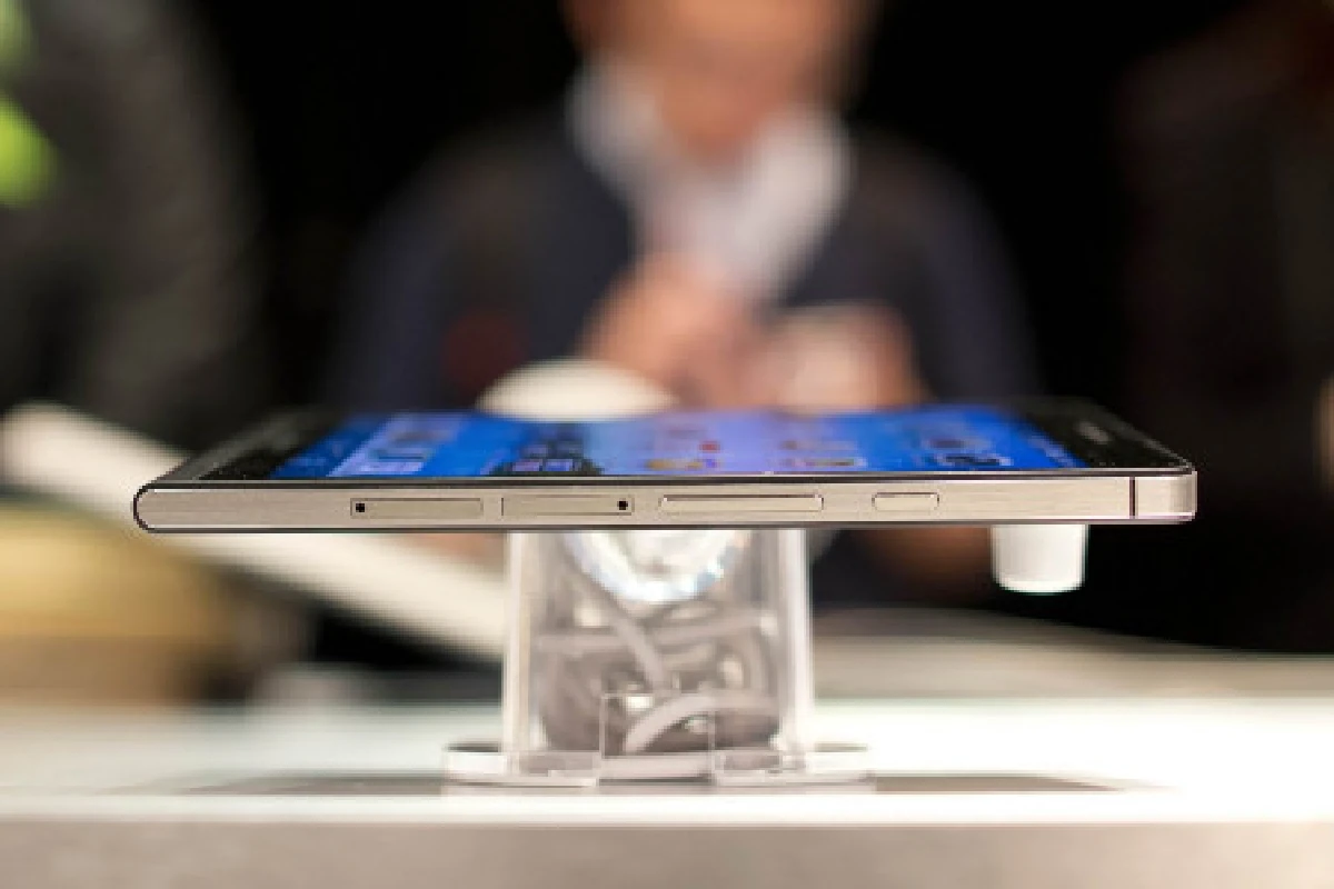 Huawei เปิดตัวสมาร์ทโฟนบางสุดในโลก