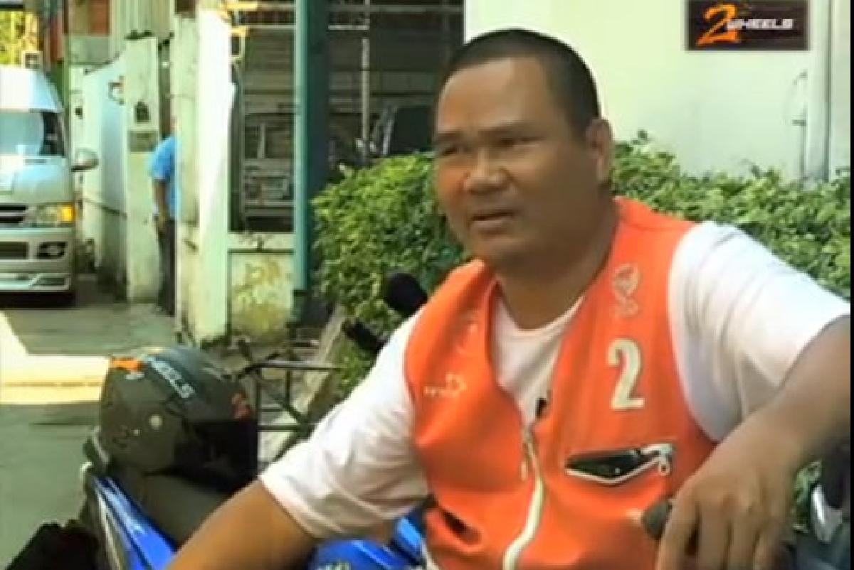 ชาวเน็ตแห่กดไลค์!วินจยย.จ้ออังกฤษสุดคล่อง ชาวเน็ตแห่กดไลค์!วินจยย.จ้ออังกฤษสุดคล่อง