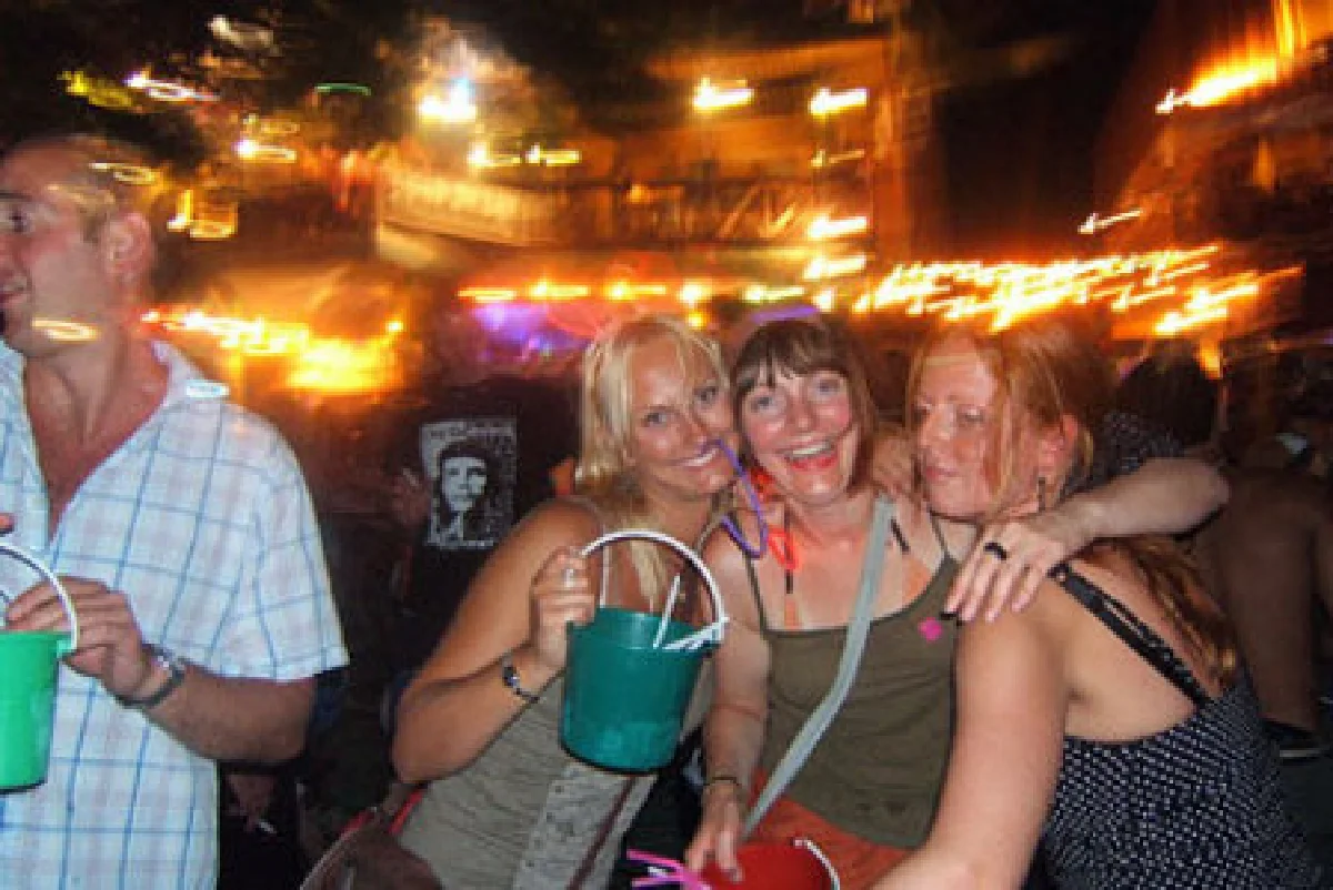 ไทม์อัดฟูลมูนปาร์ตี้ทำพะงันเสื่อม