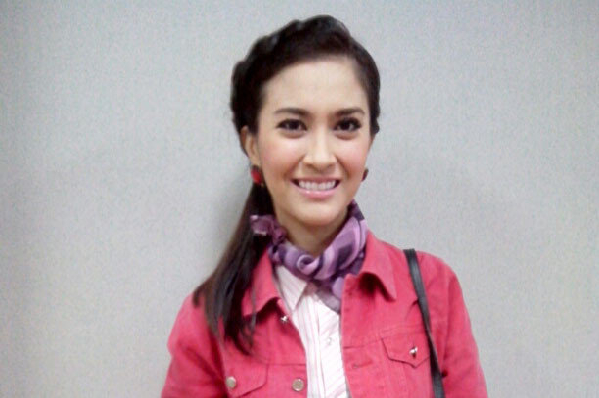 ทุบรถเขมสรณ์ฉกทรัพย์สูญ3หมื่น ทุบรถเขมสรณ์ฉกทรัพย์สูญ3หมื่น