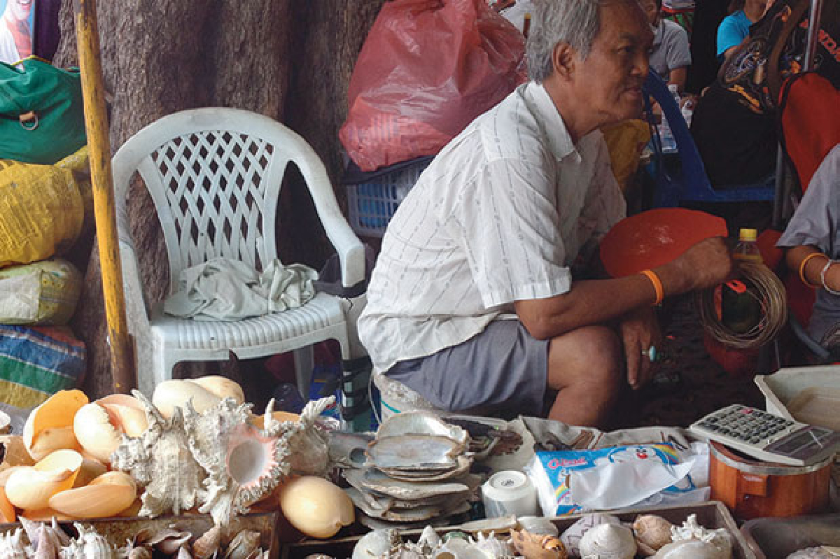 เดินเพลิน ‘ตลาดนัดท่าช้าง’ เดินเพลิน ‘ตลาดนัดท่าช้าง’