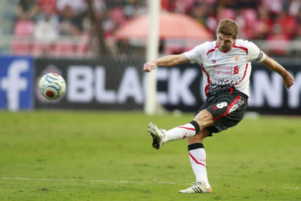 ลิเวอร์พูลชนะทีมชาติไทย3-0บอลนัดพิเศษ