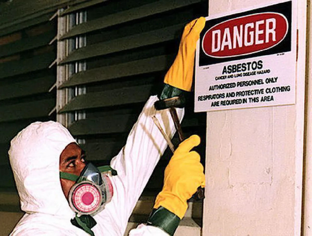 Asbestos safe, govt claims