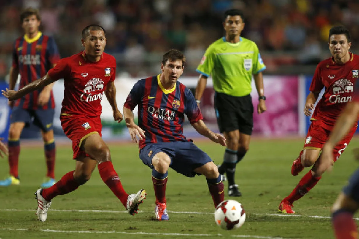 สมราคาแข้งต่างดาวบาร์ซ่าถล่มไทย7-1