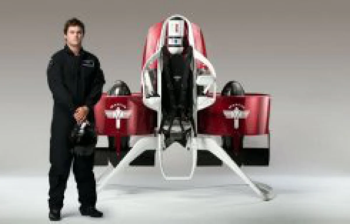 Jet pack: Personal flying machine