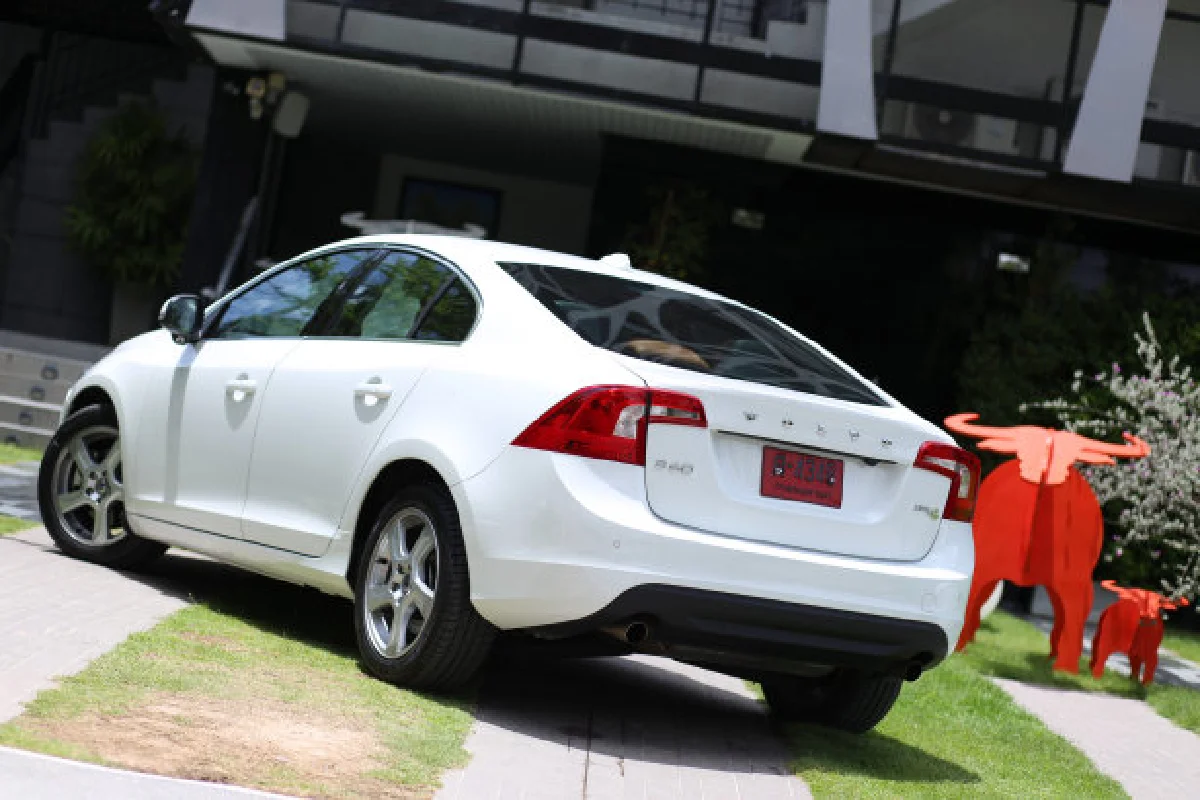 ลองขับ!Volvo S60 DRIVe E85