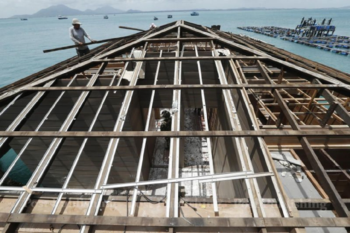 Demolition work begins on resorts