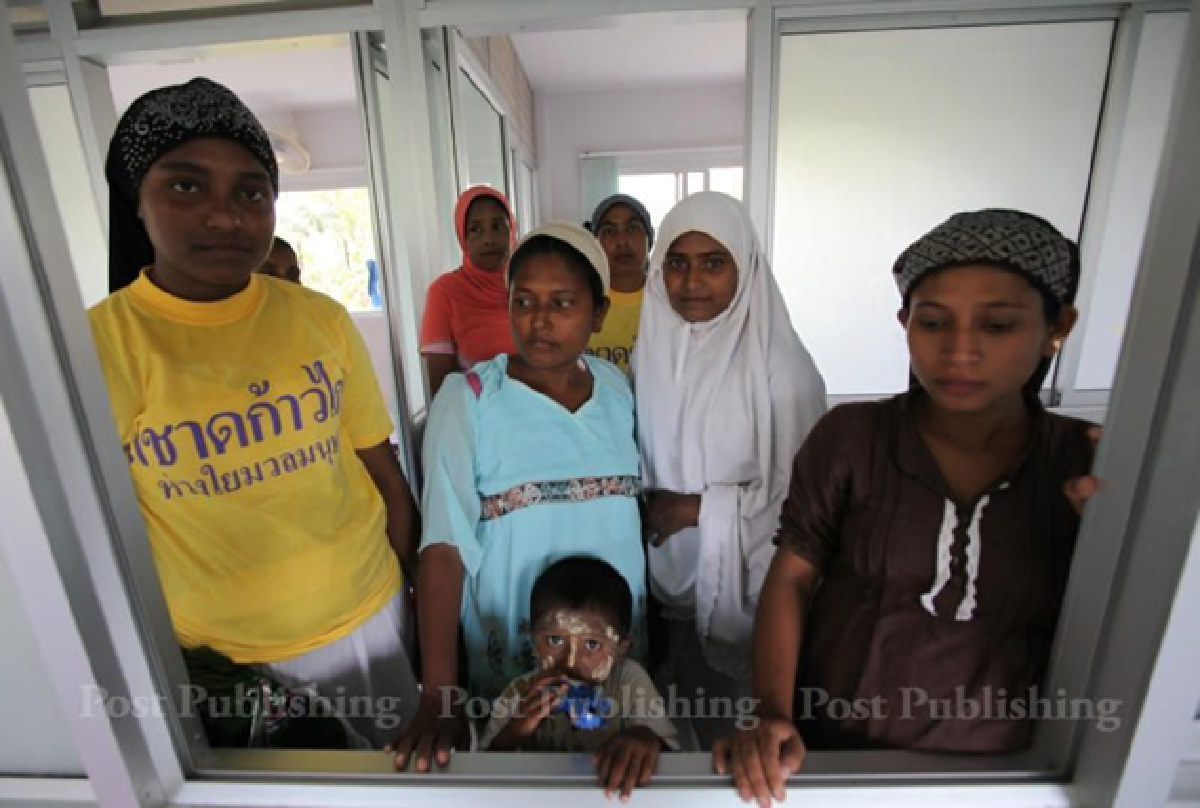 Govt extends migrants? detention another 6 months