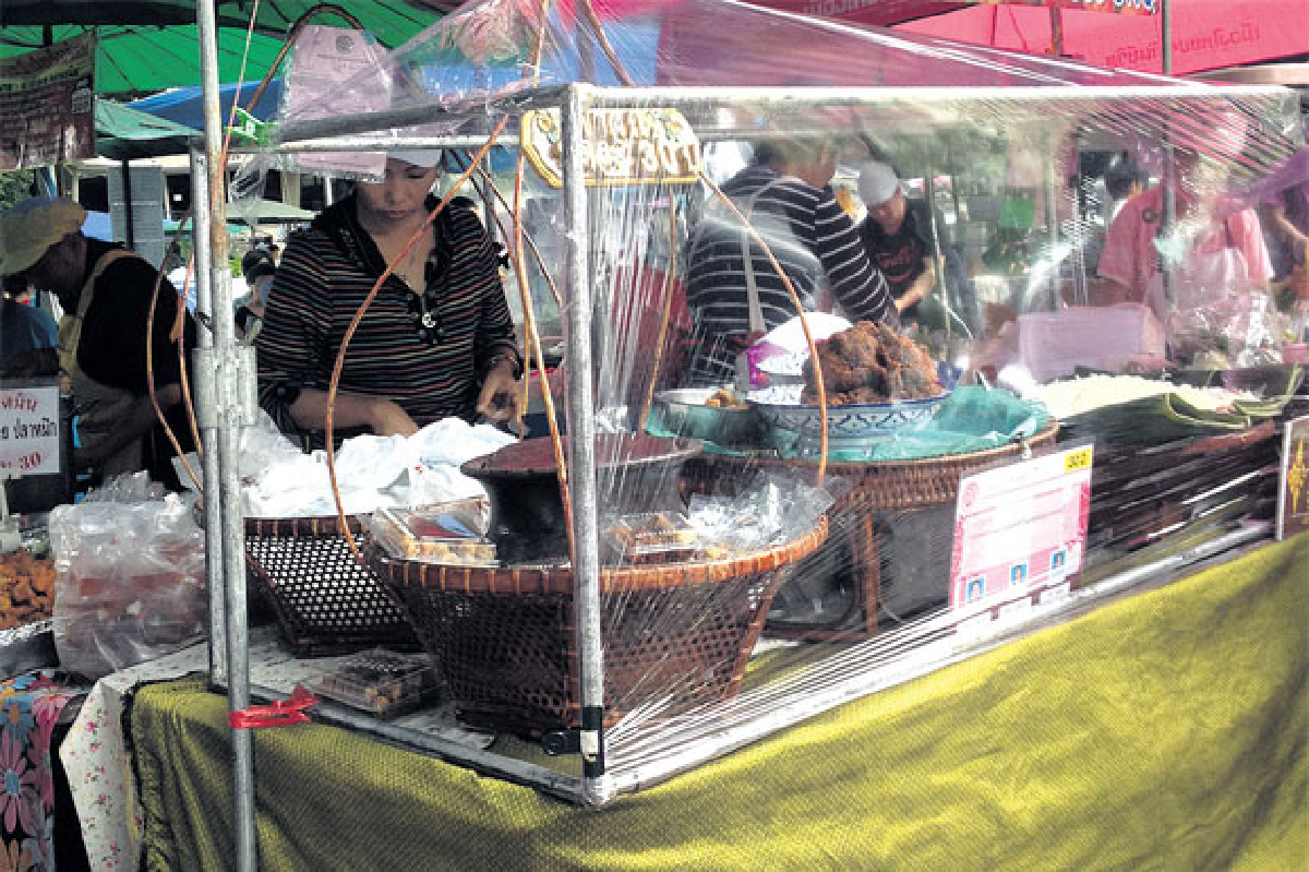 ช็อปปิ้งจุฬาฯ ตลาดนัดวันศุกร์ ช็อปปิ้งจุฬาฯ ตลาดนัดวันศุกร์