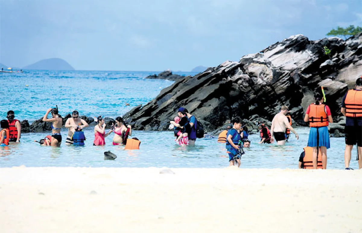 ไข่นอก ไข่ใน