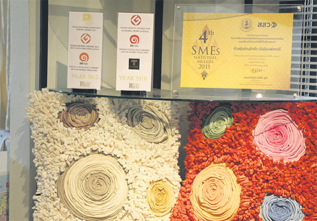 'บัวผัด แฟคทอรี่' เพิ่มมูลค่าให้เศษผ้า