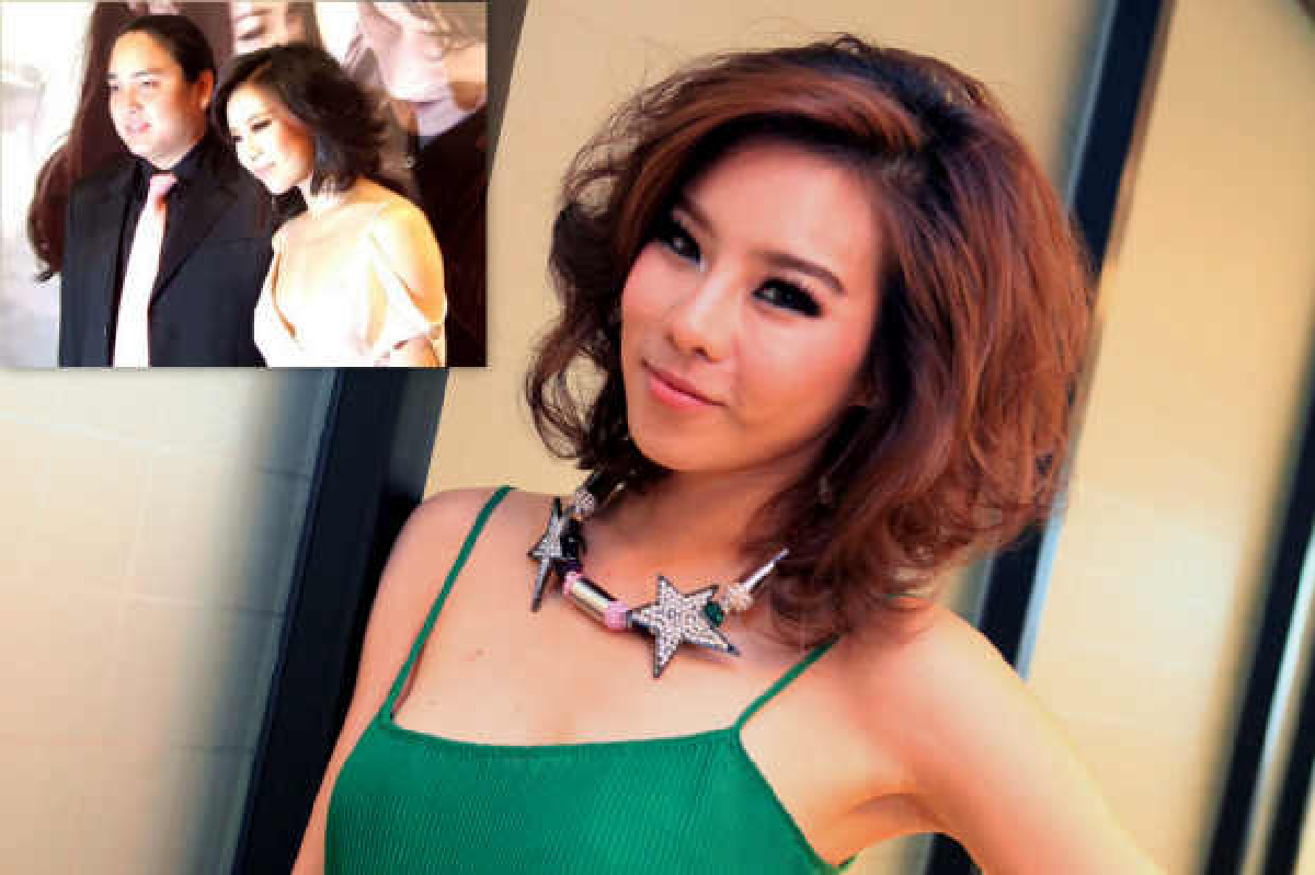 คริส หอวังรับแล้วเลิกจูเนียร์จริง คริส หอวังรับแล้วเลิกจูเนียร์จริง