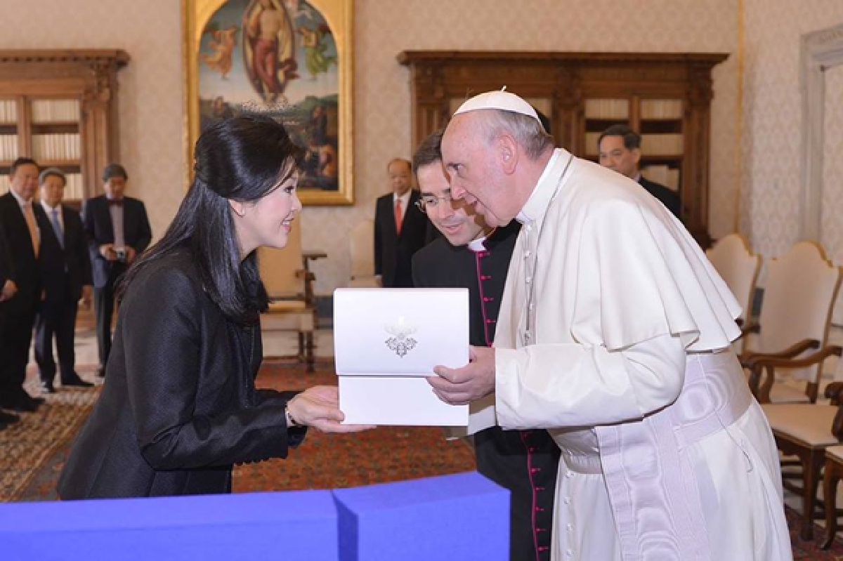 Pope Francis accepts PM's invitation to visit Thailand