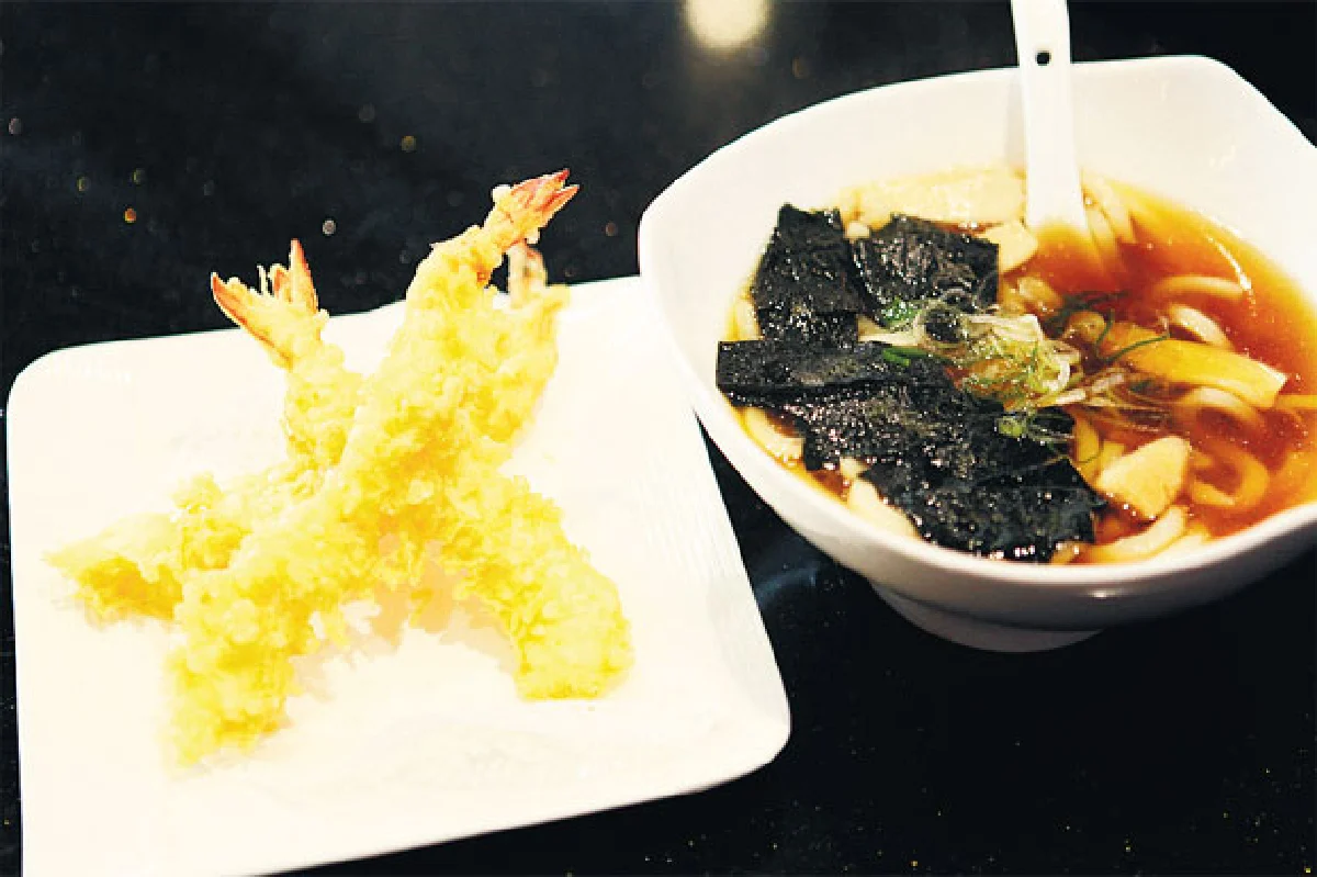 ซูชิ แพลเน็ต อลังการจานอร่อย