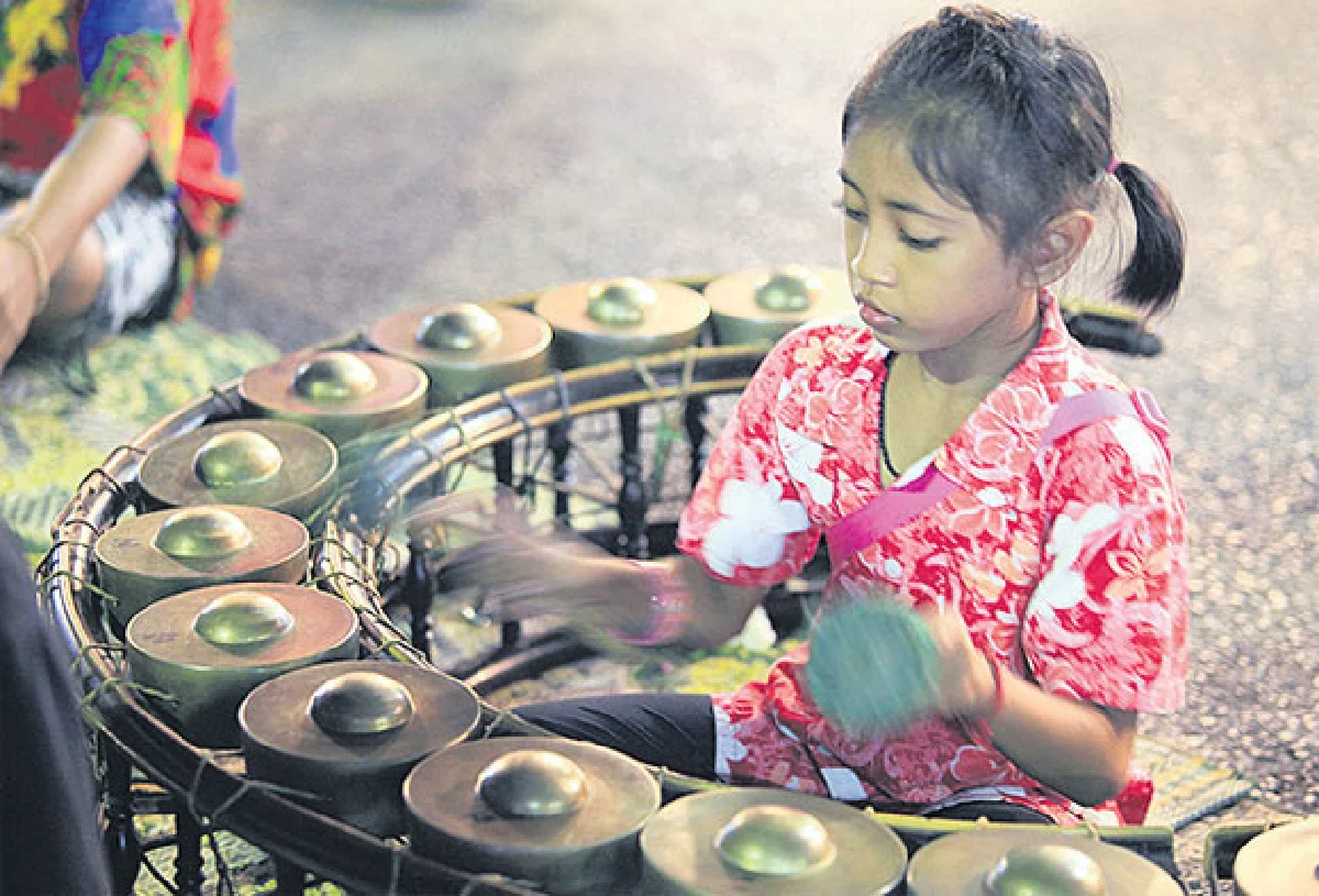 หอยรากที่เกาะกลาง