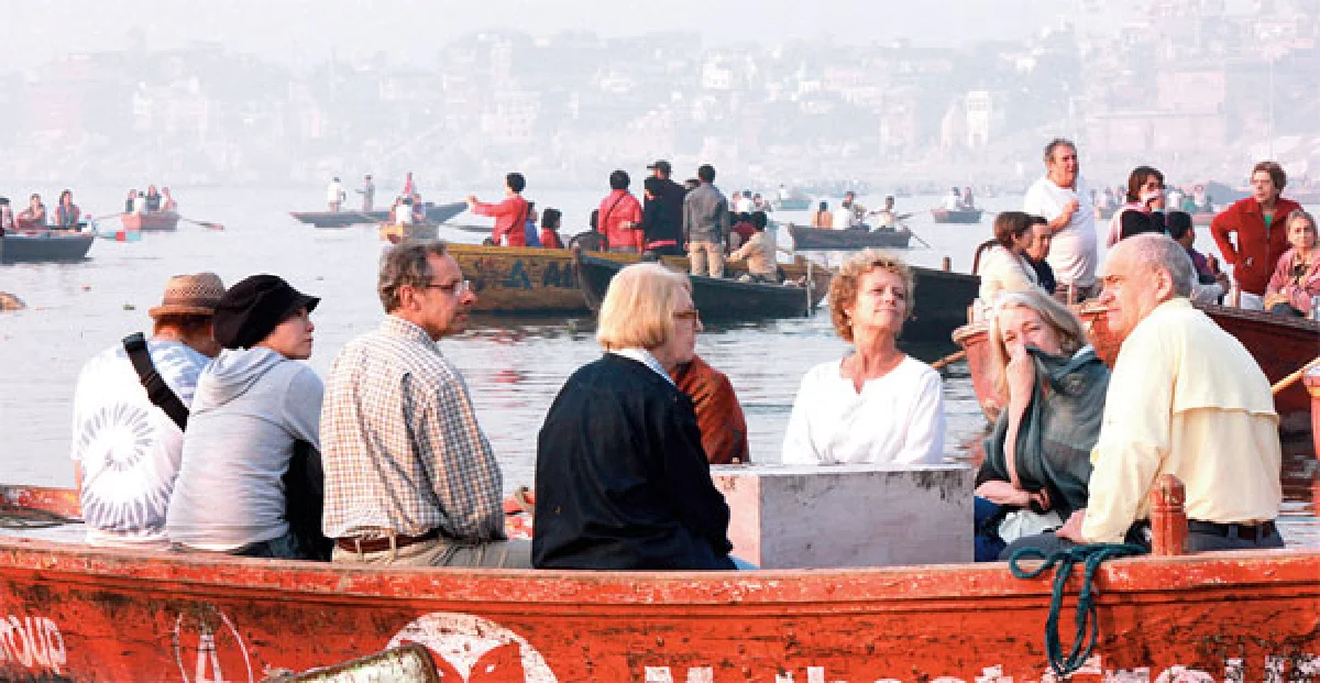 แม่น้ำคงคา–เด็กๆ ในอินเดีย