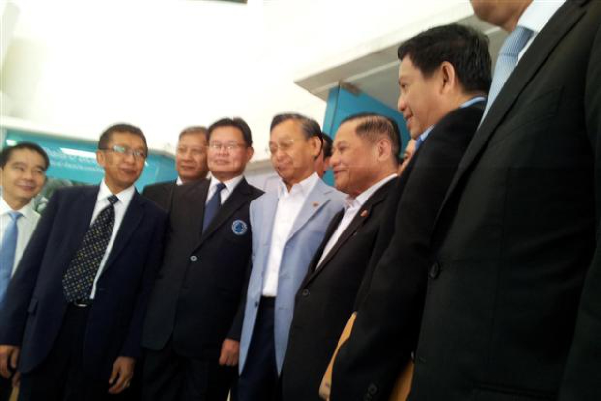 ชวนปฎิเสธเติ้งชวนร่วมปฎิรูปการเมือง ชวนปฎิเสธเติ้งชวนร่วมปฎิรูปการเมือง