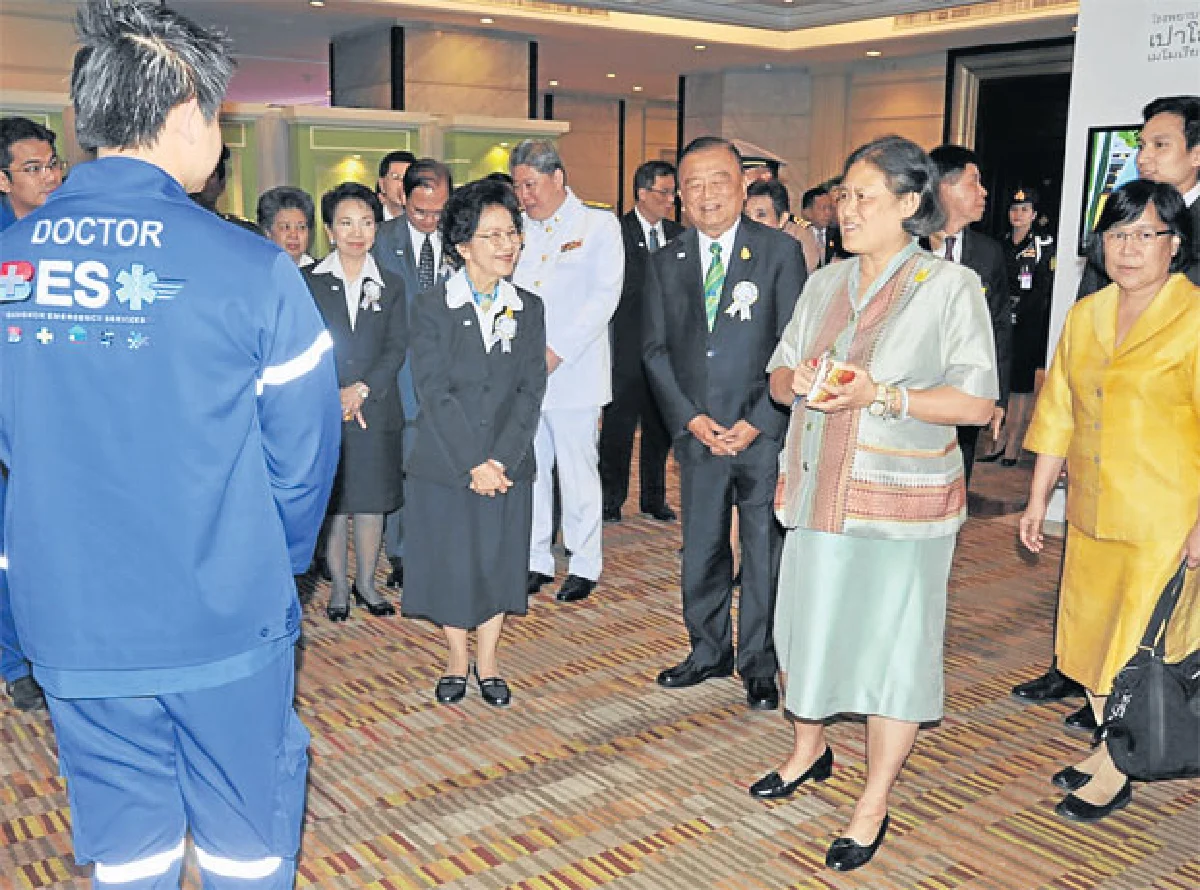 สมเด็จพระเทพรัตนราชสุดาฯ สยามบรมราชกุมารี ทรงสานงานการแพทย์พระอัยกา