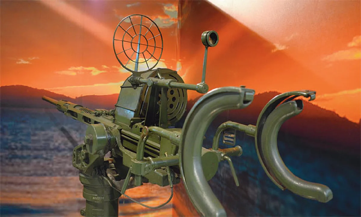 ระลึกวีรชนบนอนุสรณ์สถานแห่งชาติ