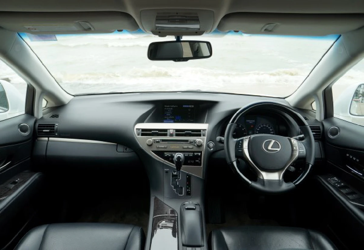 เลกซัสRX270พร้อมถอดสูทลุย!!