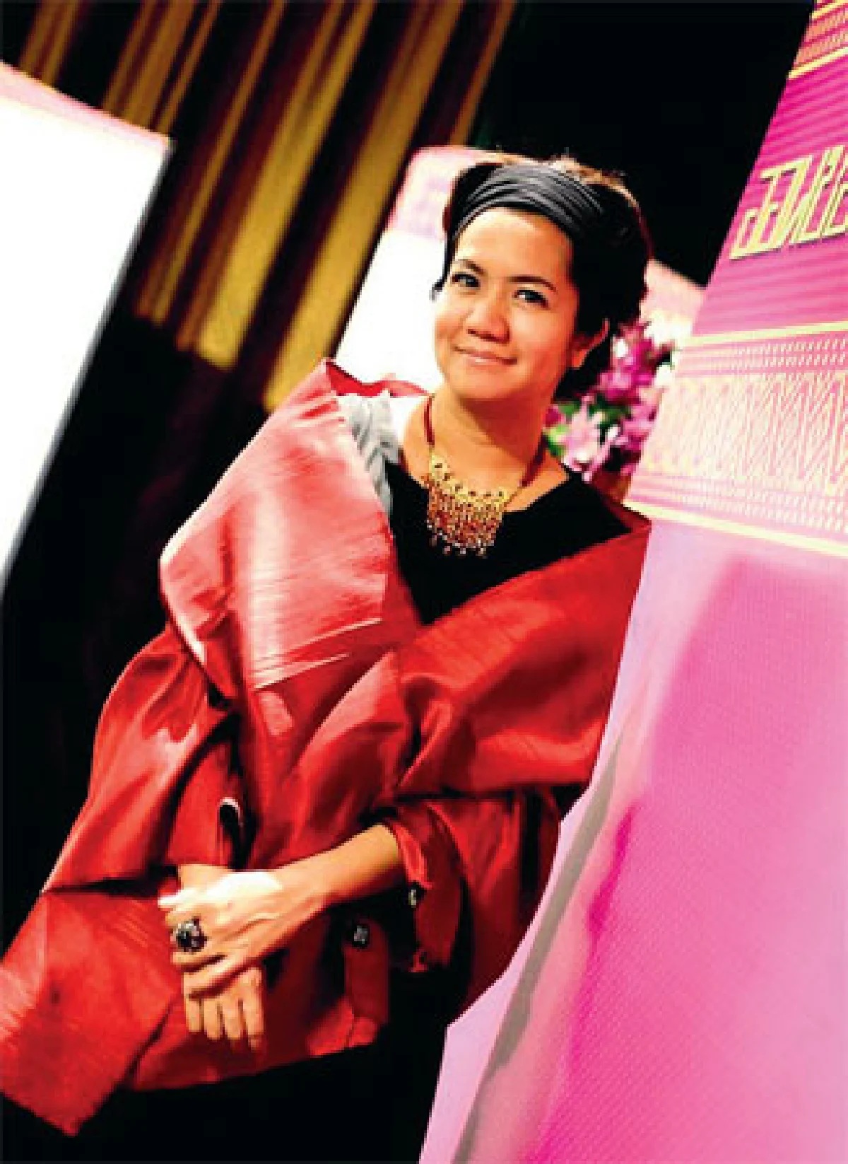 ออนซอนหลาย ไหมอีสาน