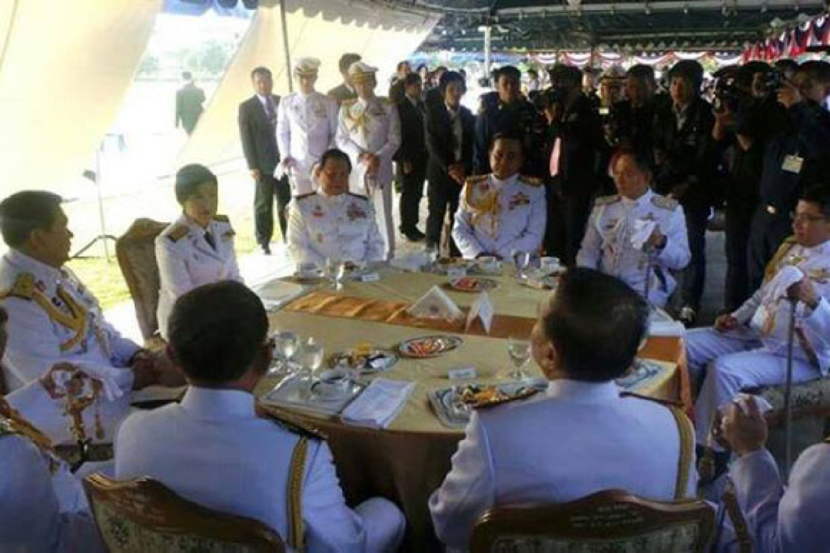 ผบ.ทบ.ยันทหารพร้อมรับมือศาลตัดสินคดีพระวิหาร ผบ.ทบ.ยันทหารพร้อมรับมือศาลตัดสินคดีพระวิหาร