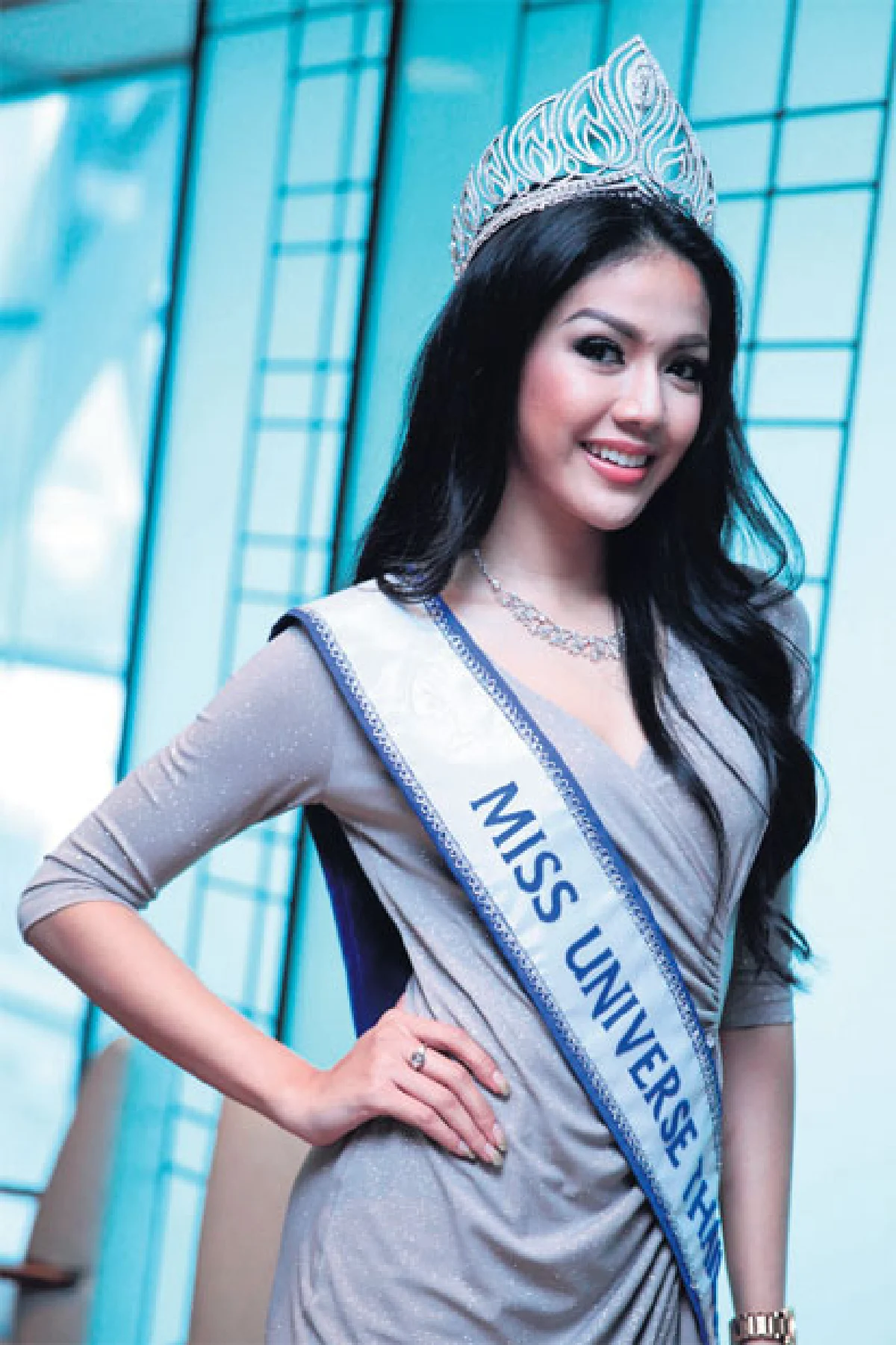 ยลโฉม...สองสาวงามแห่งเอเชีย ไทยพม่า