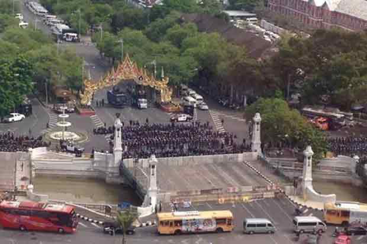 ผบ.ตร.ใช้แก๊สน้ำตาหากชุมนุมรุนแรง ผบ.ตร.ใช้แก๊สน้ำตาหากชุมนุมรุนแรง