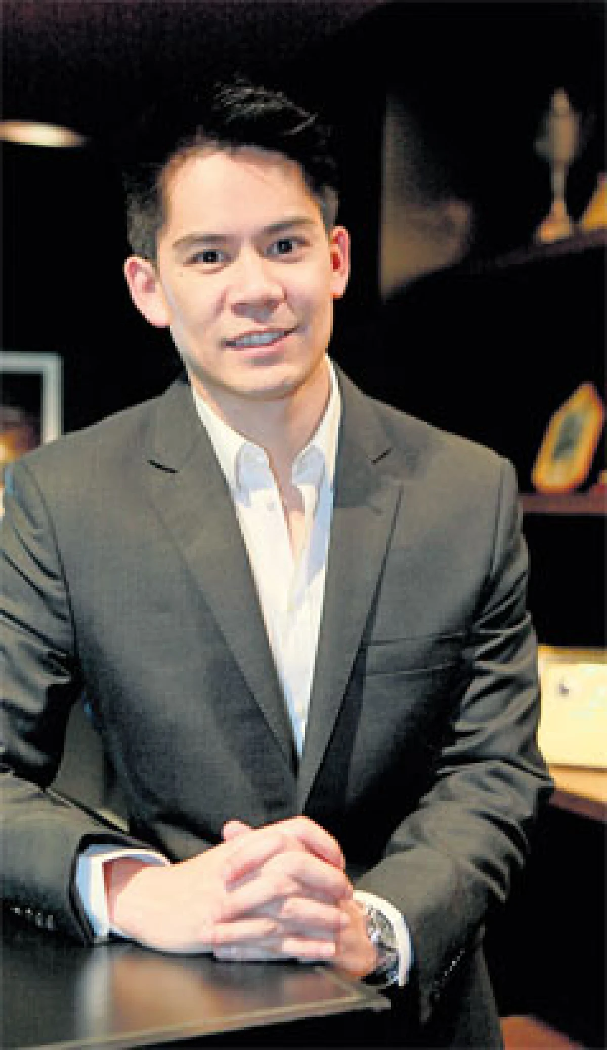 เดอะ โชว์ มัสต์ โก ออน กรณ์ ณรงค์เดช