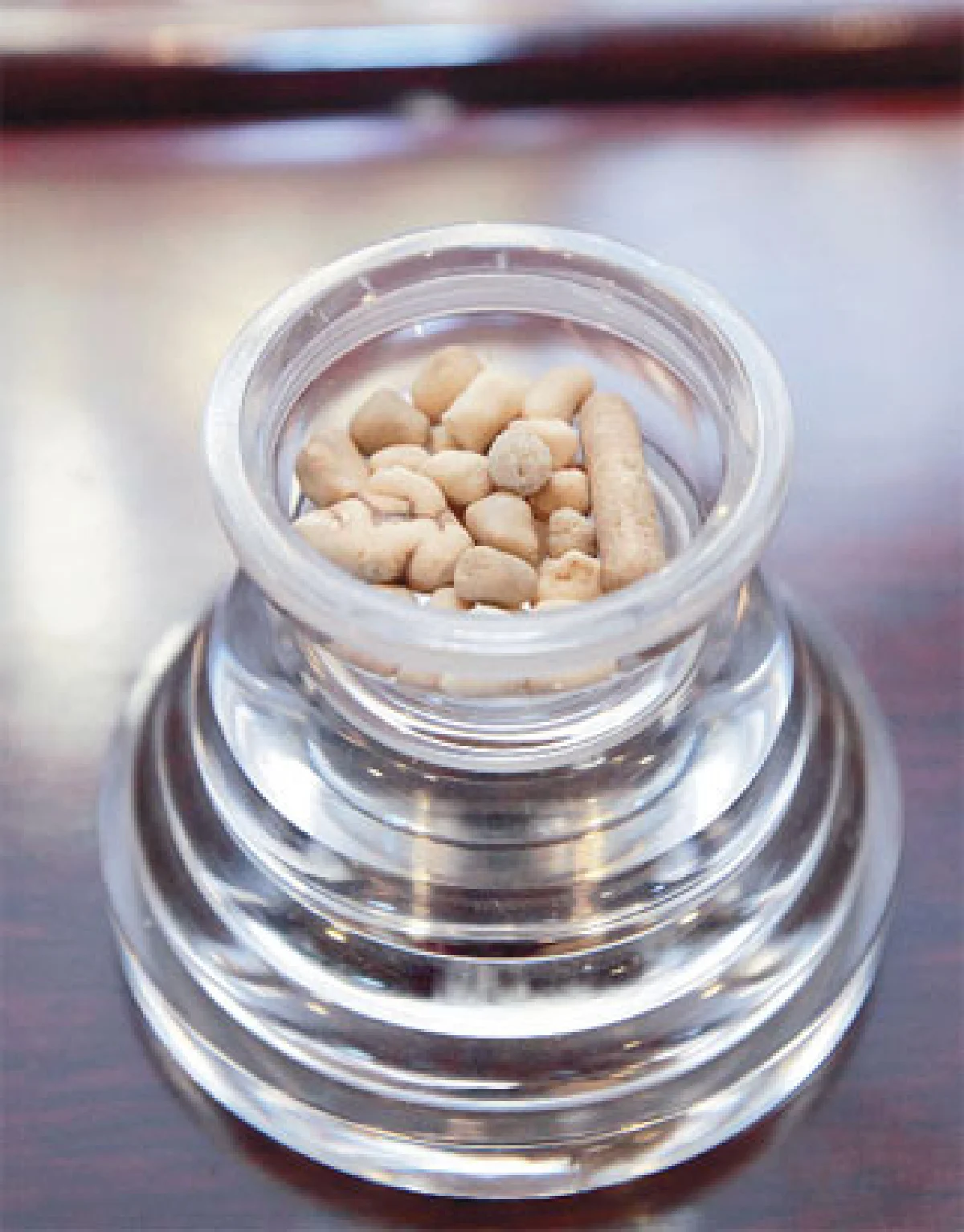 มนต์ขลังพระพุทธรูปและเทวรูปโบราณ ของ ดร.วัลลภ กิ่งชาญศิลป์