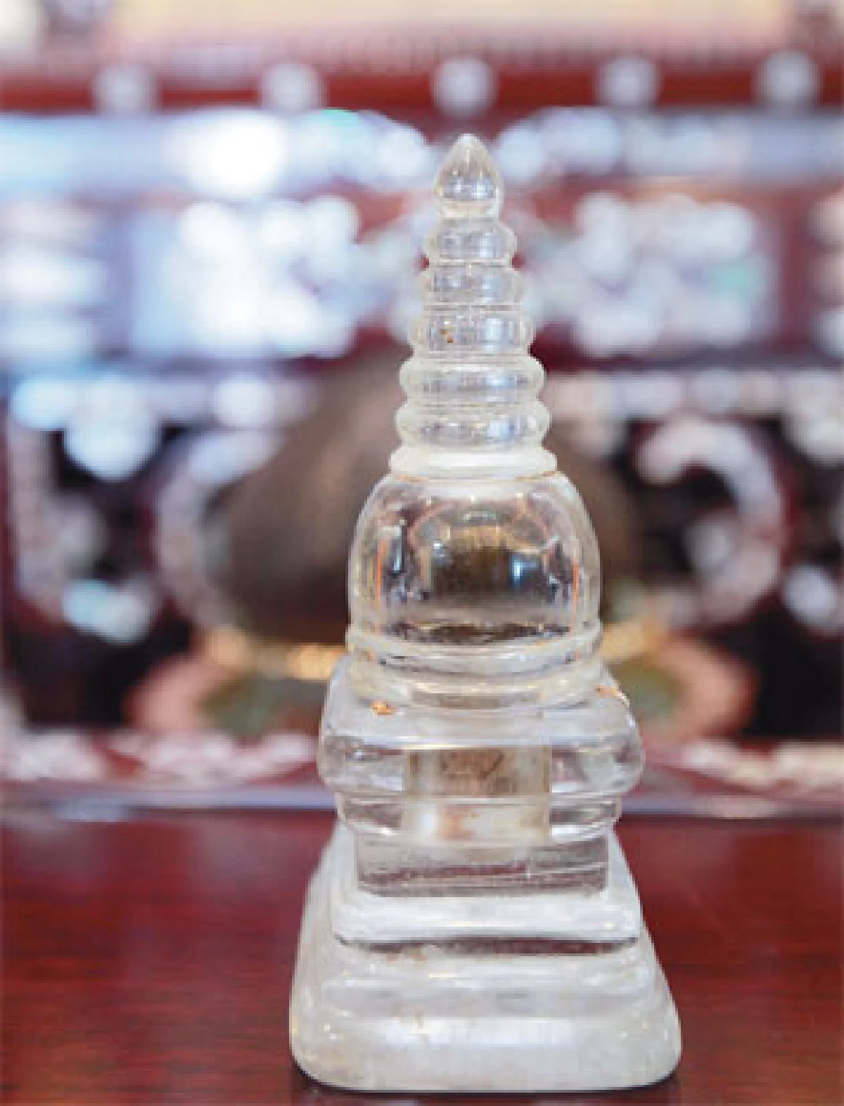 มนต์ขลังพระพุทธรูปและเทวรูปโบราณ ของ ดร.วัลลภ กิ่งชาญศิลป์