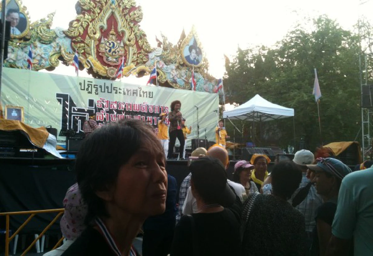 คปท.ยื่นผบ.ทบ.สอบชายชุดดำลอบเข้าประเทศ