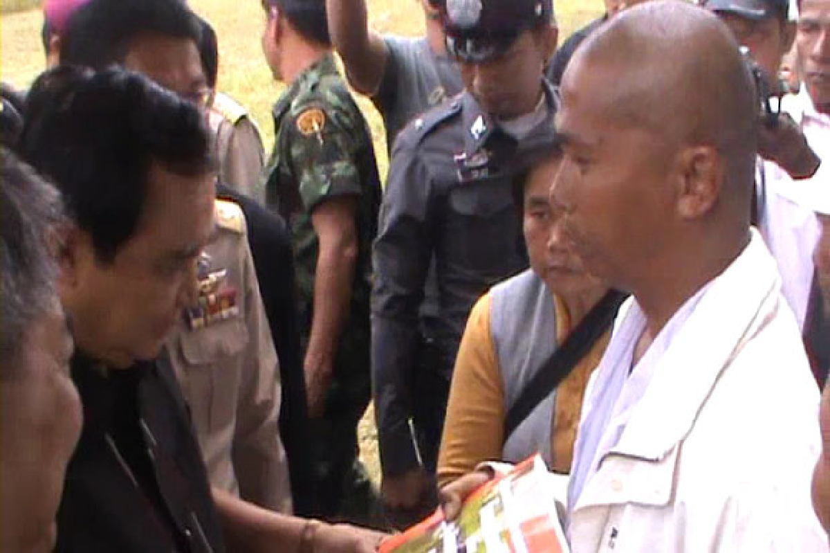 มท.1ตรวจราชการชายแดนศรีสะเกษ มท.1ตรวจราชการชายแดนศรีสะเกษ