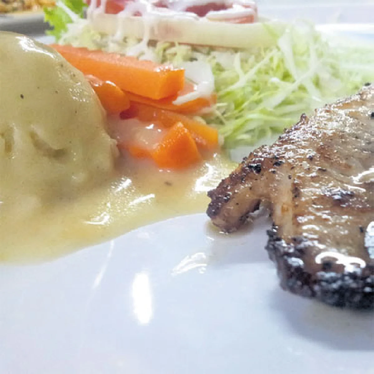 ร้านสเต็กตะบอ ราคาเบาๆ สบายๆ