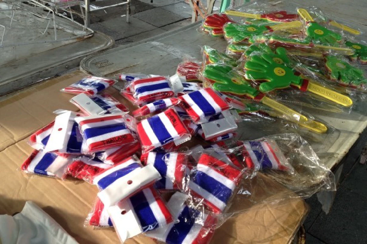 "ผู้ค้ายิ้ม"ม็อบหนุน-ยอดขายพุ่ง