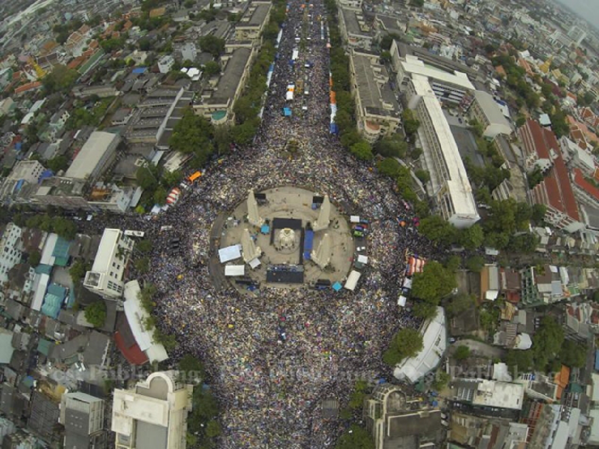 Mass rallies continue, marches set for today
