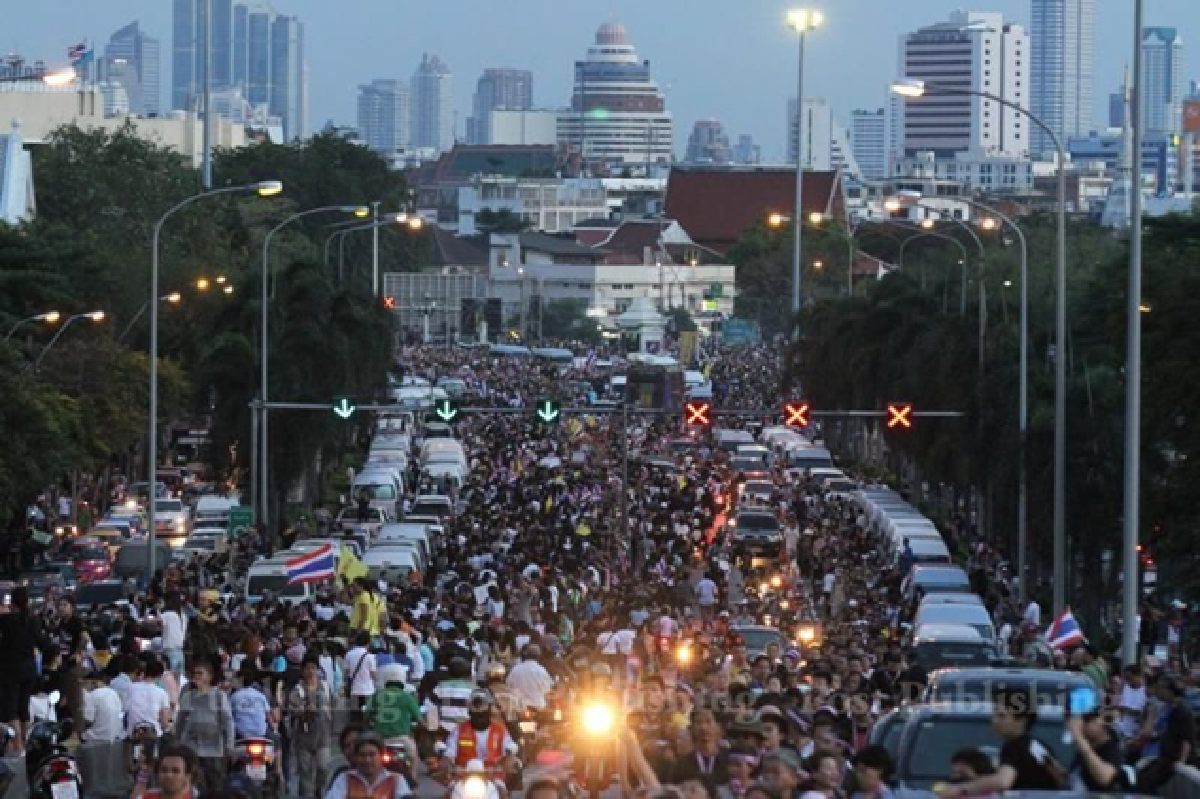 Mass rallies continue, marches set for today